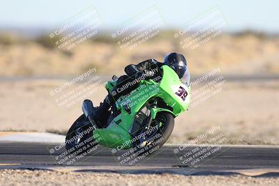 media/Dec-07-2025-CVMA (Sun) [[3e7d2de5dc]]/Race 17-Amateur Formula Middleweight/